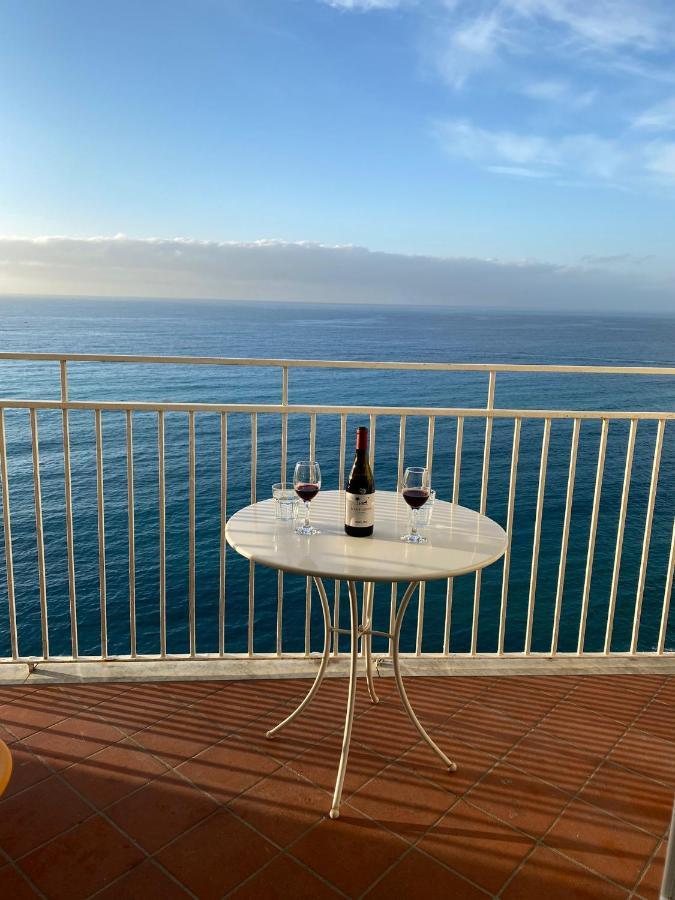 Isola Bella Sea-View Apartment โตรเปอา ภายนอก รูปภาพ
